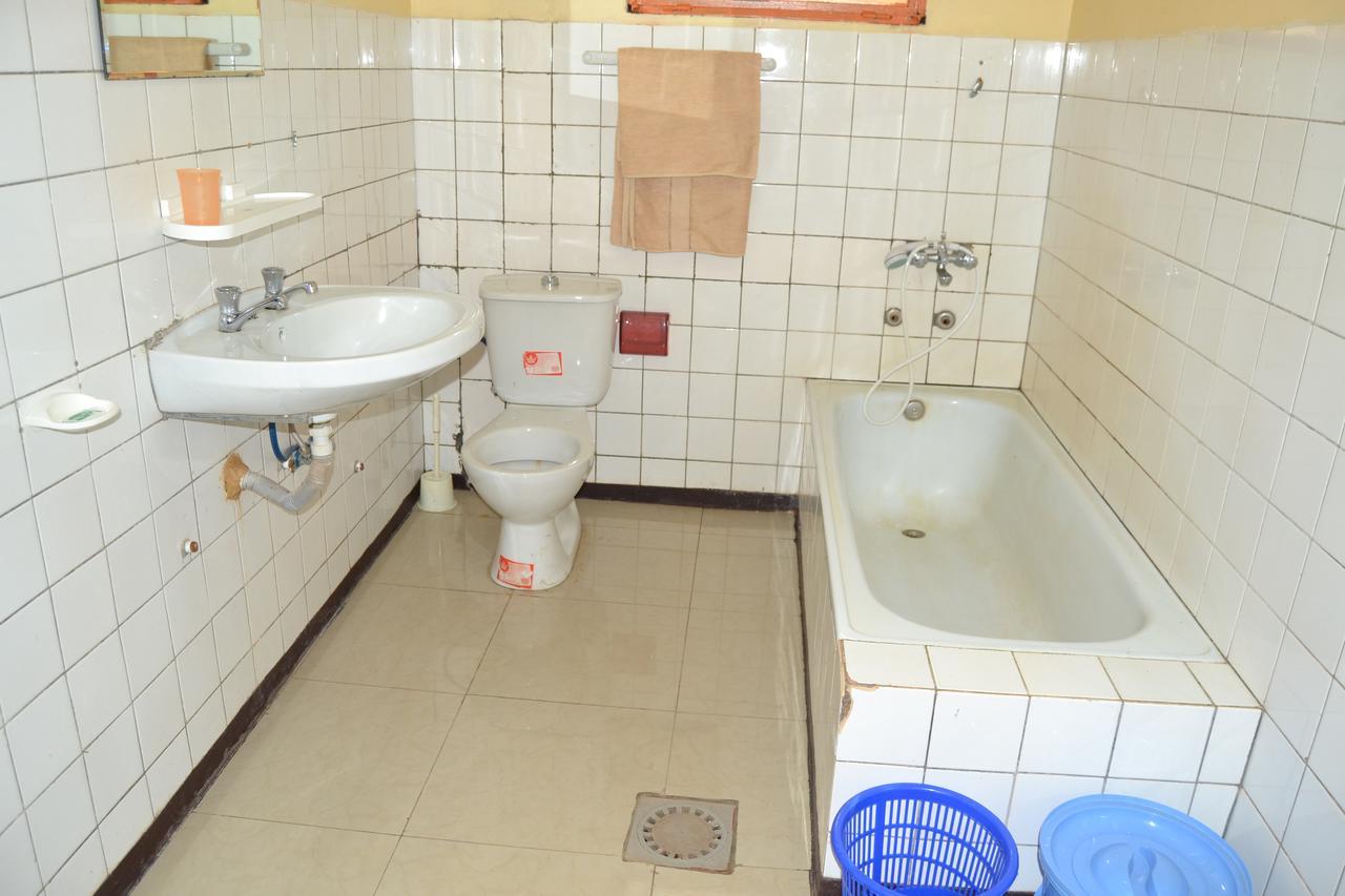 Happiness Star Motel Butare Luaran gambar